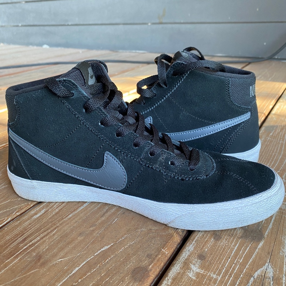 Women’s Nike SB Bruin Skate Shoes